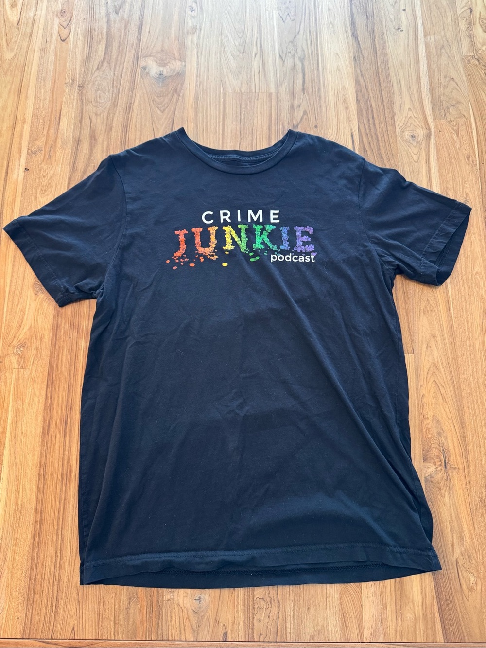 Crime Junkie T-Shirt Women’s Large Black with Rainbow Logo